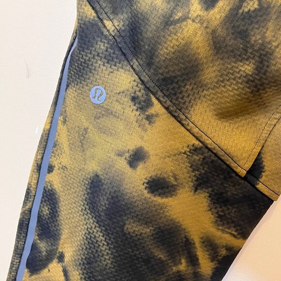 Lululemon Textured Tech Jogger Pants - Men's Size L - Picture 4 of 10